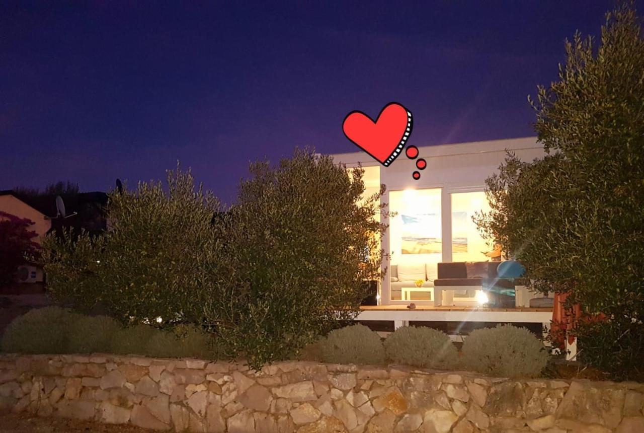 Eden Lady Mobile Home, Croatia, Drage Eksteriør bilde
